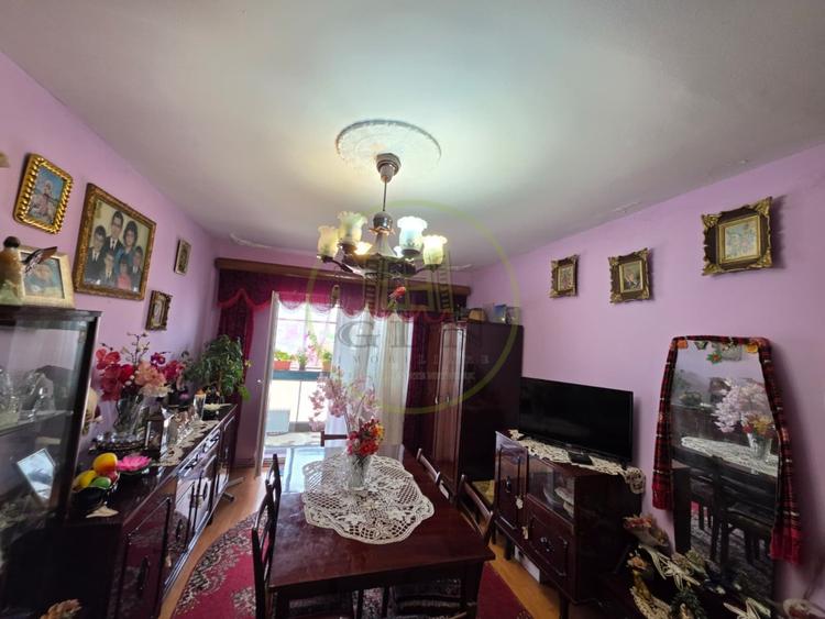 Apartament cu 4 camere decomandat în Hipodrom 3