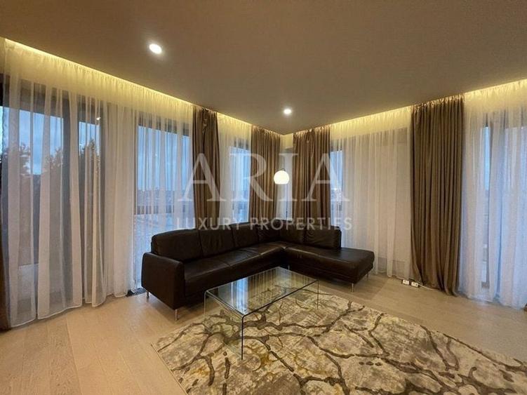 Apartament cu 4 camere decomandat, mobilat în Pipera