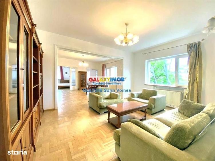 Apartament cu 4 camere, mobilat în Ștefan cel Mare