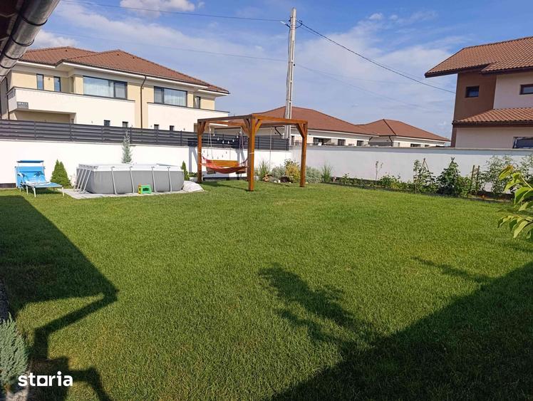 Casă cu 3 camere cu Teren 500 Mp în Recea