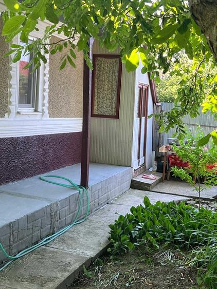 Casă cu 2 camere în Girov