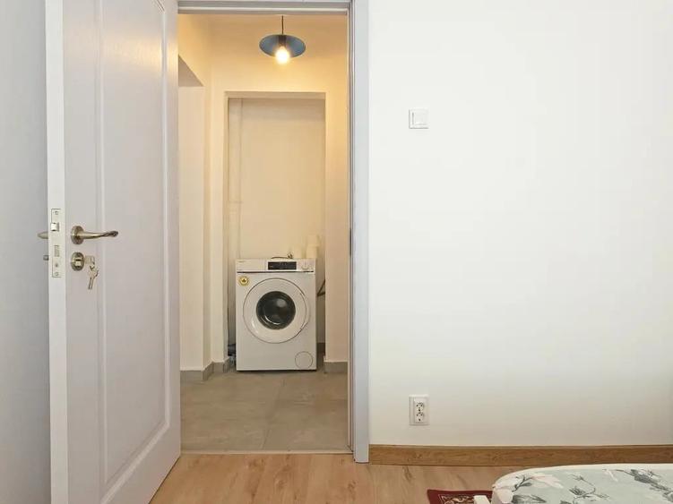 Inchiriez apartament 2 camere - 8