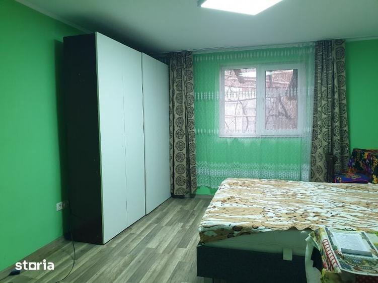 Casă cu 3 camere cu Teren 907 Mp în Popricani