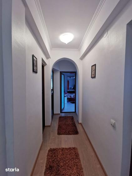 Casa P+1+M 4 camere 450 mp teren garaj foisor beci langa Bucuresti - 12