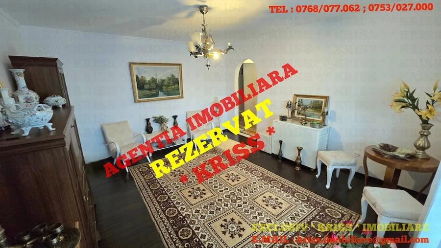 Apartament cu 4 camere decomandat în Exercițiu