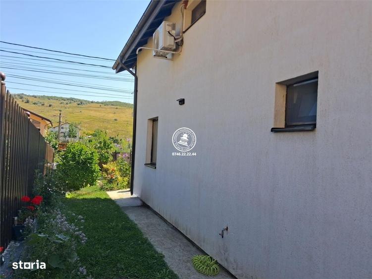 Casă cu 3 camere în Rediu