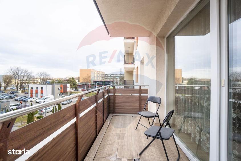 Apartament cu 2 camere, mobilat în Tractorul