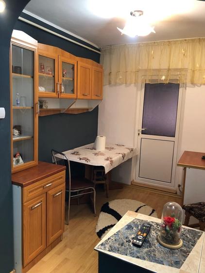 Apartament cu 2 camere decomandat în Sud