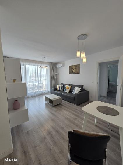 Apartament cu 2 camere decomandat în Băneasa