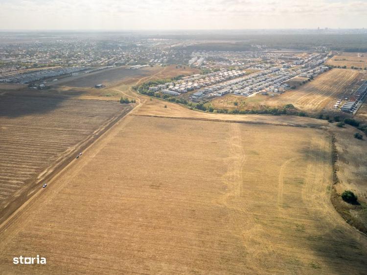 Teren de 16500 mp, în Tunari
