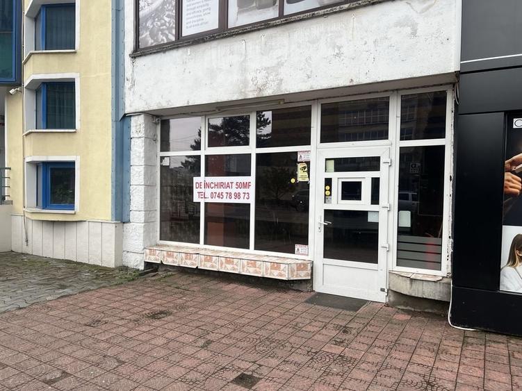 Spațiu comercial, de 50 mp, în Ultracentral
