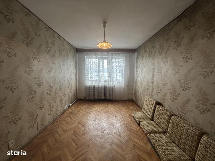 Apartament cu 4 camere decomandat în Mănăștur