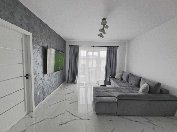 Apartament cu 3 camere decomandat în Apahida