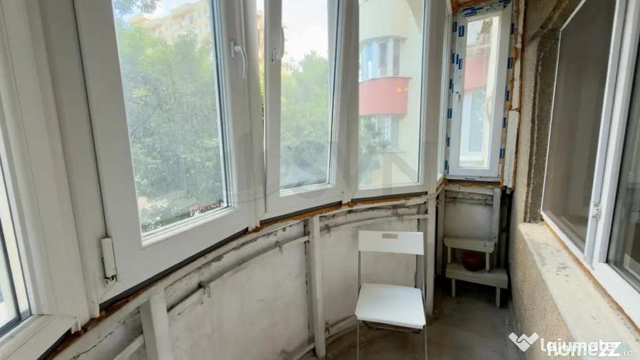 Garsonieră decomandată în Lacul Tei