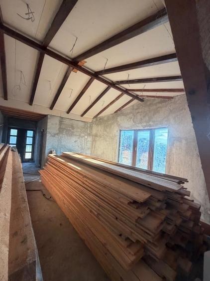 Casă individuală cu 3 camere cu Teren 930 Mp în Central