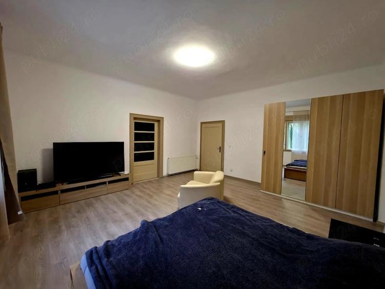 Casă cu 3 camere cu Teren 500 Mp în Central