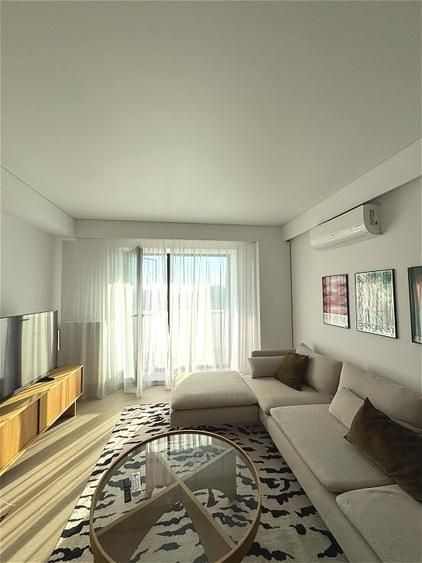 Apartament cu 2 camere semidecomandat, mobilat în Pipera