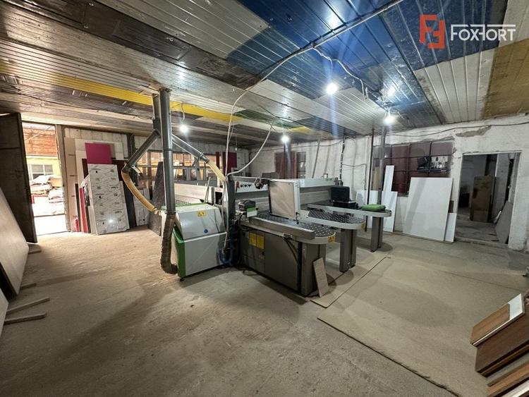 Spațiu industrial, de 1,500 mp, în Central