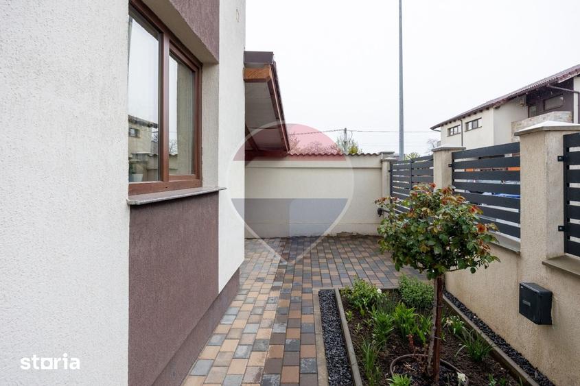 Casă cu 5 camere cu Teren 420 Mp în Tărlungeni
