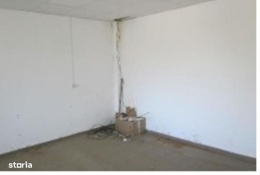 Spațiu comercial, de 67 mp, în Stăncești