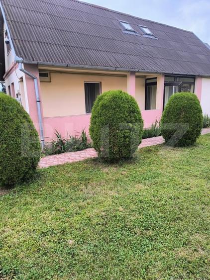 Casă individuală cu 5 camere cu Canalizare în Exterior Nord