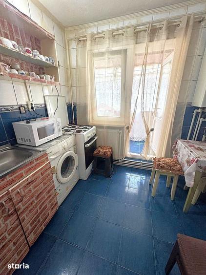 3oo Euro Inchiriere apartament o camera, parter - 5