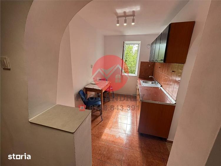 Apartament 2 camere decomandat, 51 mp, zona buna - 4