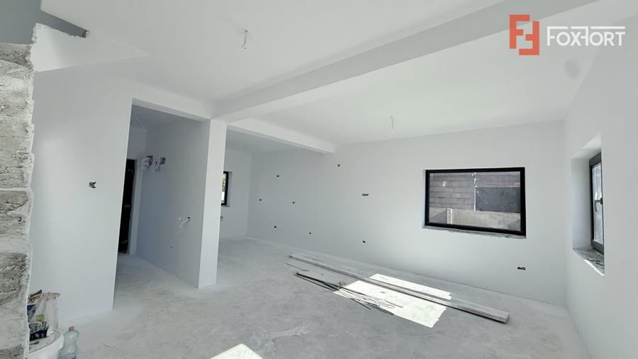 Duplex cu 3 camere cu Teren 274 Mp în Moșnița Nouă