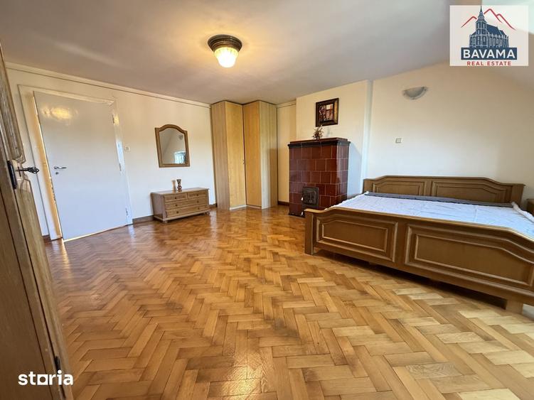 Apartament cu 3 camere, mobilat în Schei
