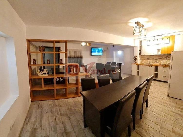 Casă cu 7 camere cu Teren 300 Mp în Faleză