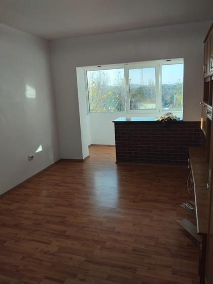 Apartament cu 2 camere circular în Far