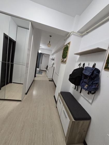 Apartament cu 2 camere semidecomandat, mobilat în Energia
