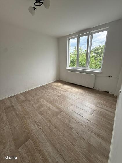 Garsonieră în Gară