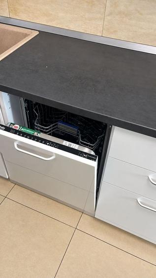 Apartament cu 2 camere, mobilat în Central