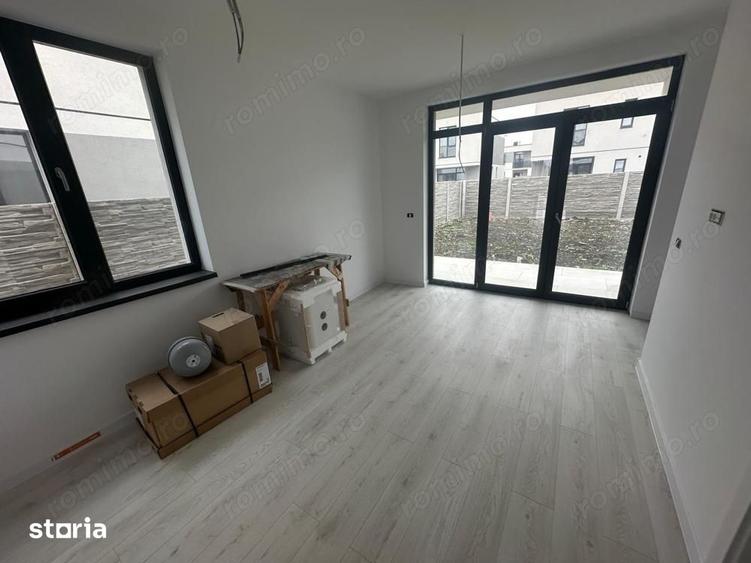 Casă cu 5 camere cu Teren 220 Mp în Mehala