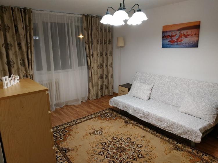 Garsonieră decomandată în Politehnica