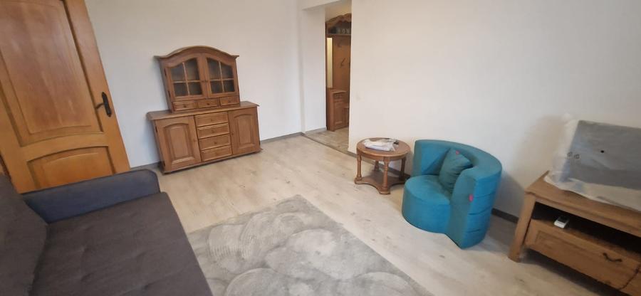 Apartament cu 2 camere semidecomandat în Kogălniceanu