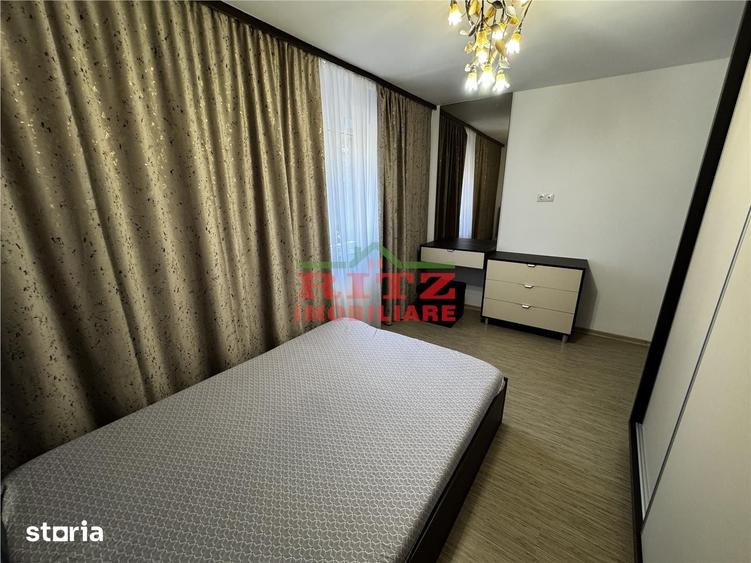 Apartament cu 3 camere semidecomandat în Ultracentral