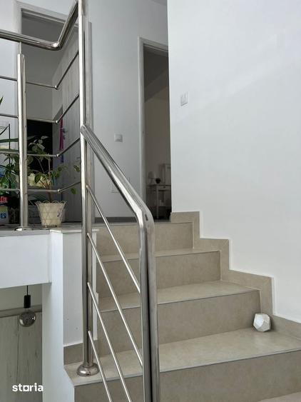 Casă cu 3 camere cu Teren 25 Mp în Titan