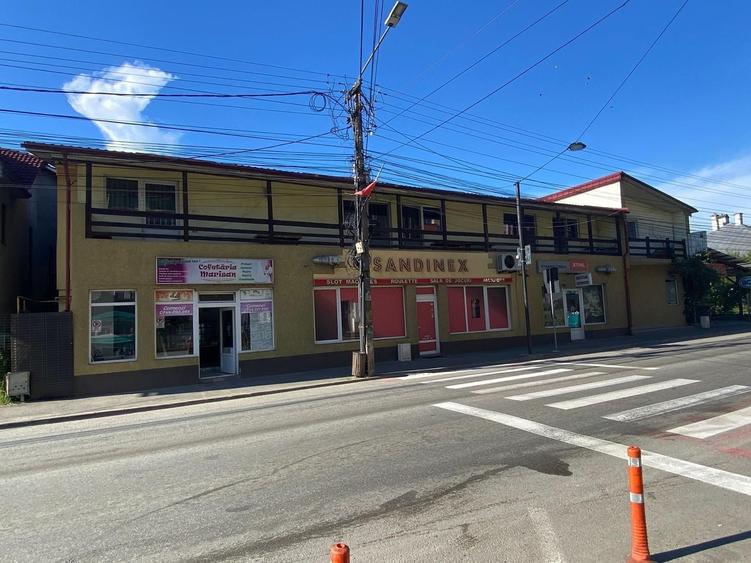 Spațiu comercial, de 85 mp, în Năsăud
