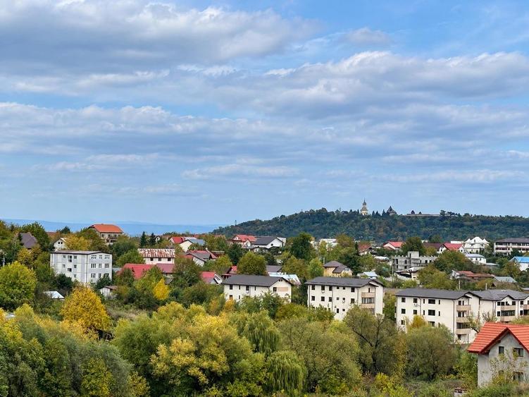 Teren Construcții intravilan de 580 mp, în Valea Adâncă