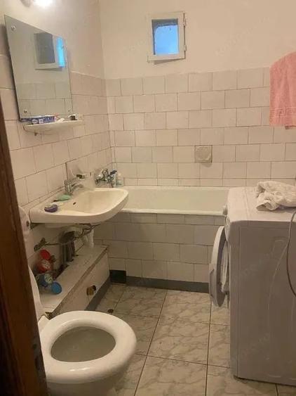 Apartament cu 3 camere decomandat, mobilat în Exercițiu