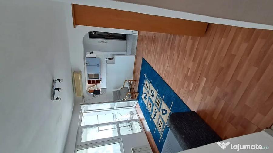Apartament cu 3 camere semidecomandat în Lujerului
