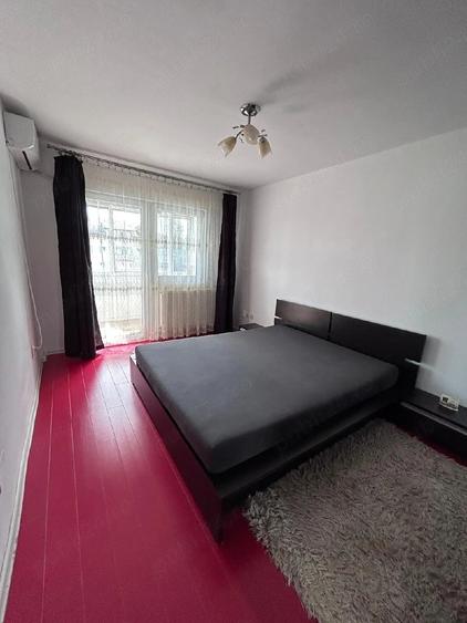 Apartament cu 2 camere decomandat în Spitalul Județean