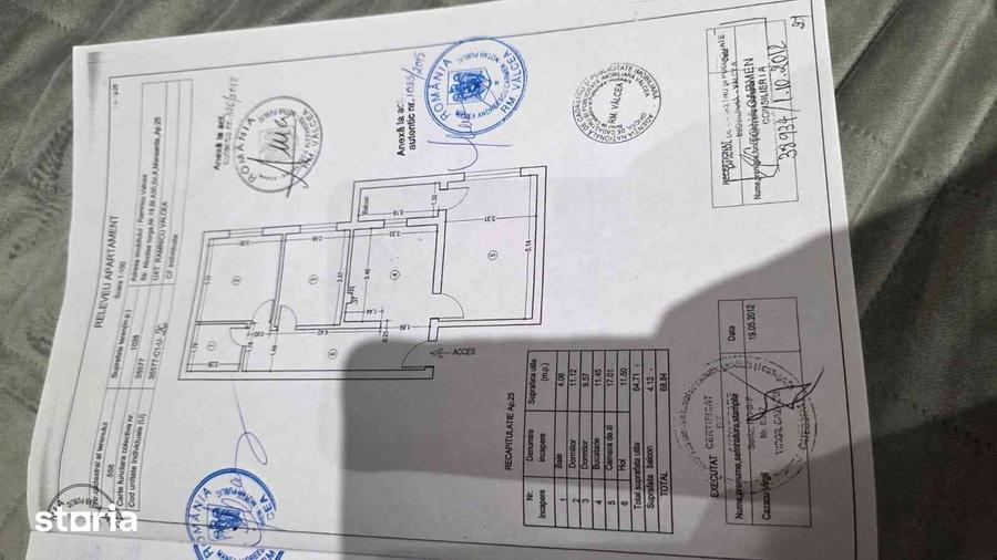 Apartament cu 3 camere decomandat în Exterior Vest