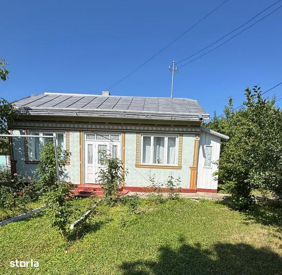 Casă cu 2 camere cu Teren 2040 Mp în Siminicea