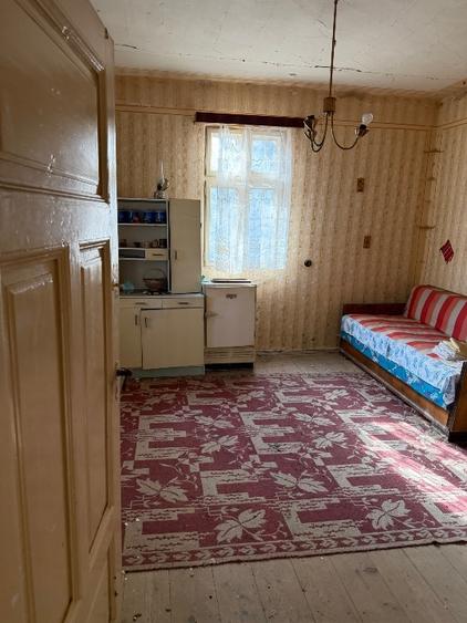 Casă individuală cu 5 camere cu Teren 1600 Mp în Poseștii-Pământeni