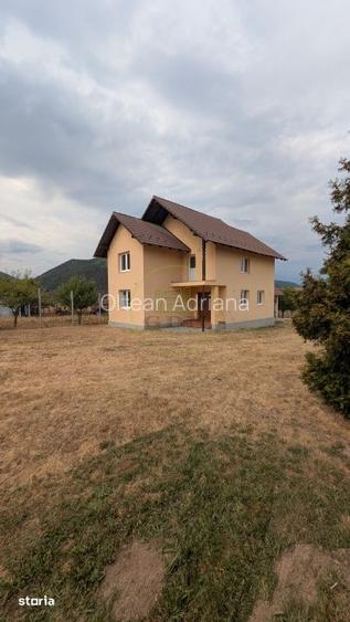 GURA RAULUI | CASA PE 3.046 MP, CU O PRIVELI?TE DIFERITA LA FIECARE