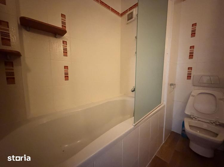 Apartament cu 3 camere în Primăverii
