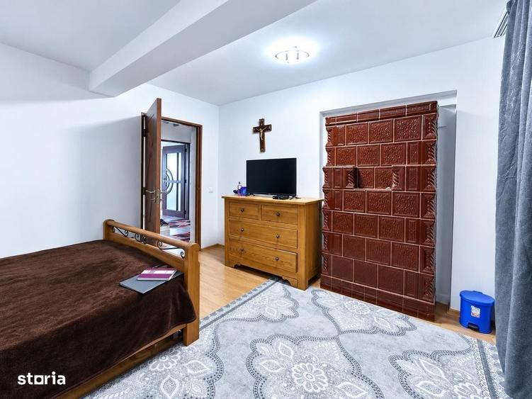 Vila d+p+m 184mp Spranceana Erbiceni Iasi living + 4 dormitoare - 13